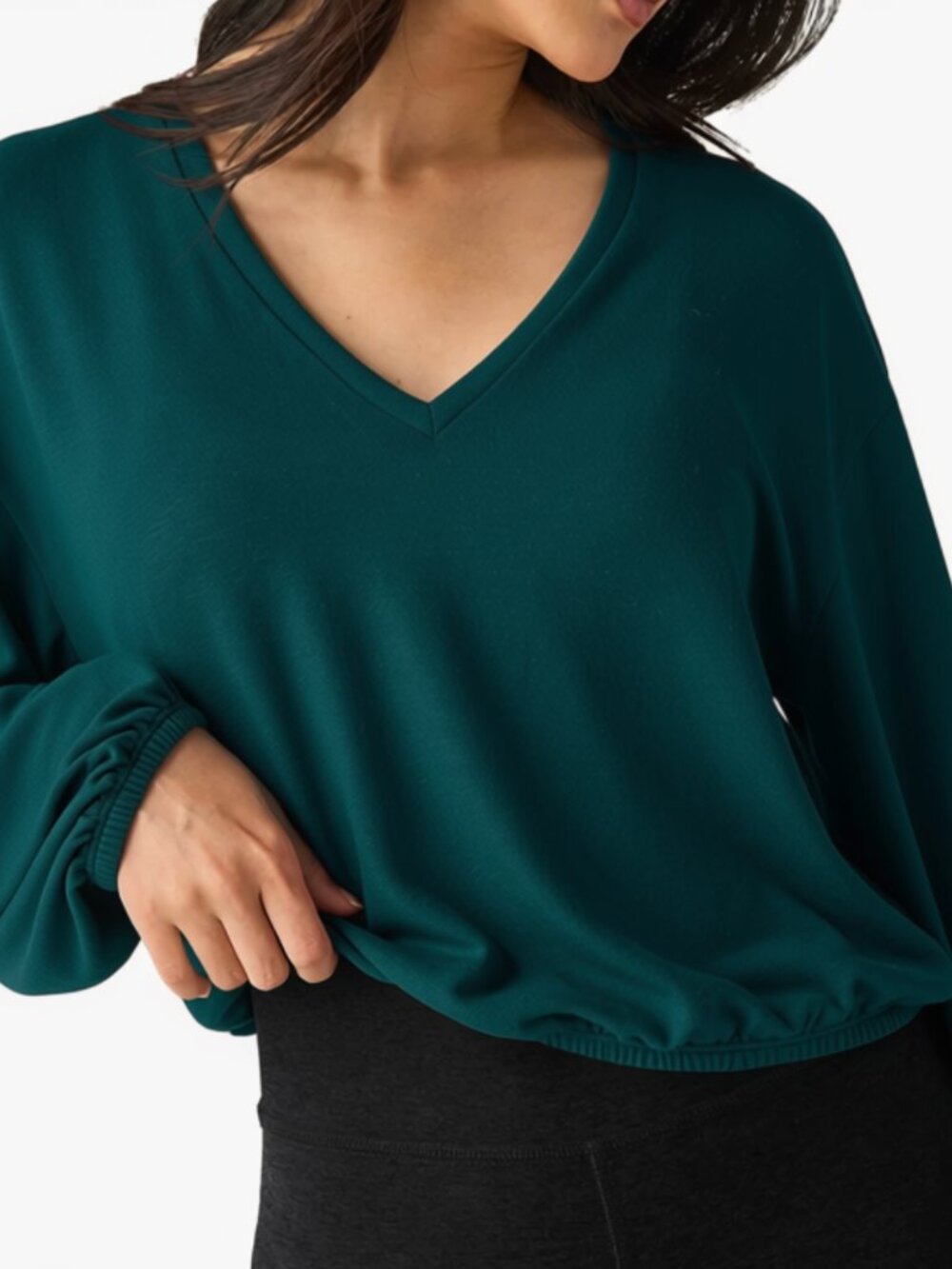 Beyond Yoga Soft Spoken Cropped Pullover Green